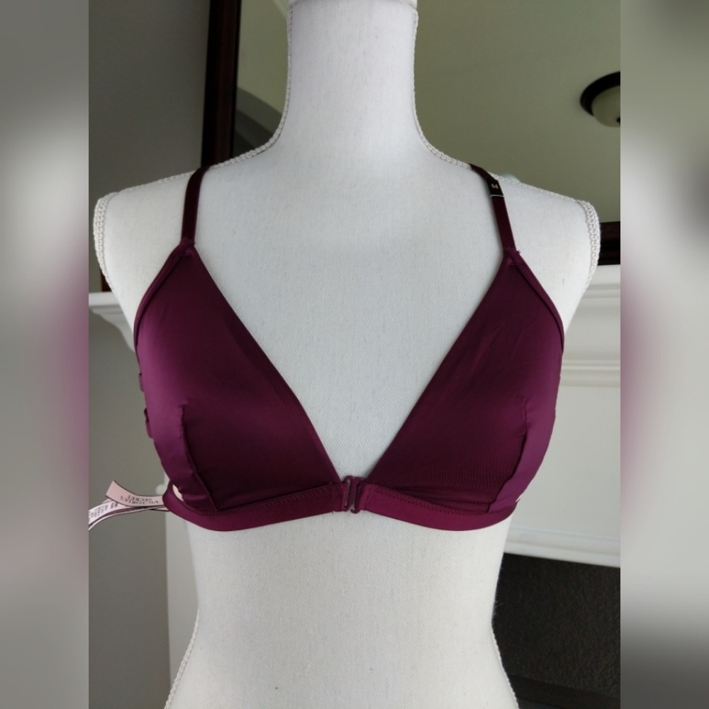 Victoria's Secret bra size M